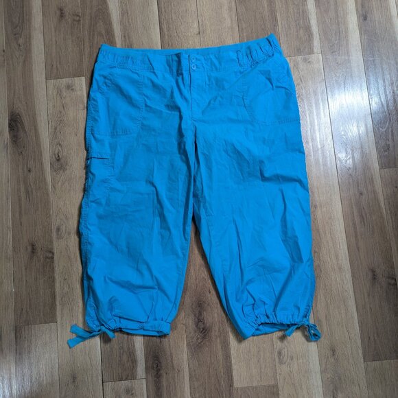 *2 FOR $15* Brand New Capris - Size 20W - Picture 1 of 4